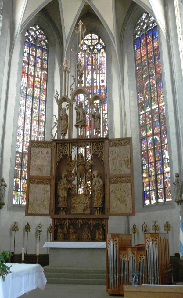 Gothic sculptor Tilman Riemenschneider designed the altarpiece in the Church of St. Mary Magdalene in Münnerstadt, Bavaria. Some of Riemenschneider’s original works remain in the altarpiece but the casing was made in the early 1980s, and replica pieces, such as the four evangelists, were added over time. (AndreasPraefcke/CC SA-BY 3.0)