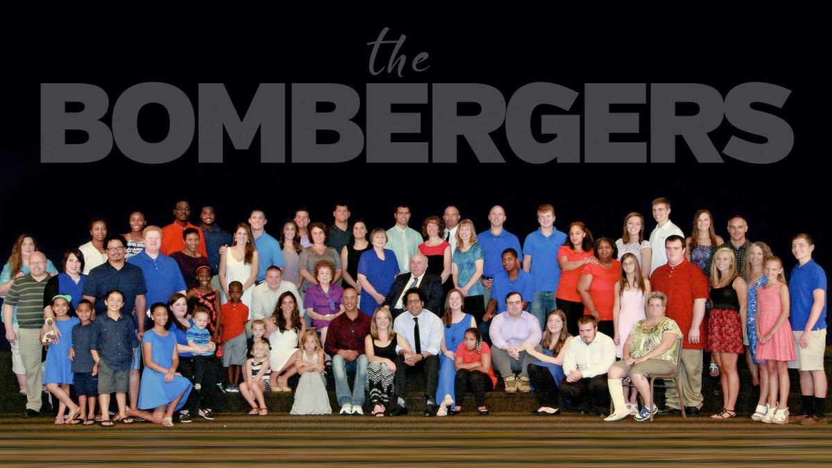 A photo captures the entire Bomberger family. (Copyright Ryan and Bethany Bomberger)