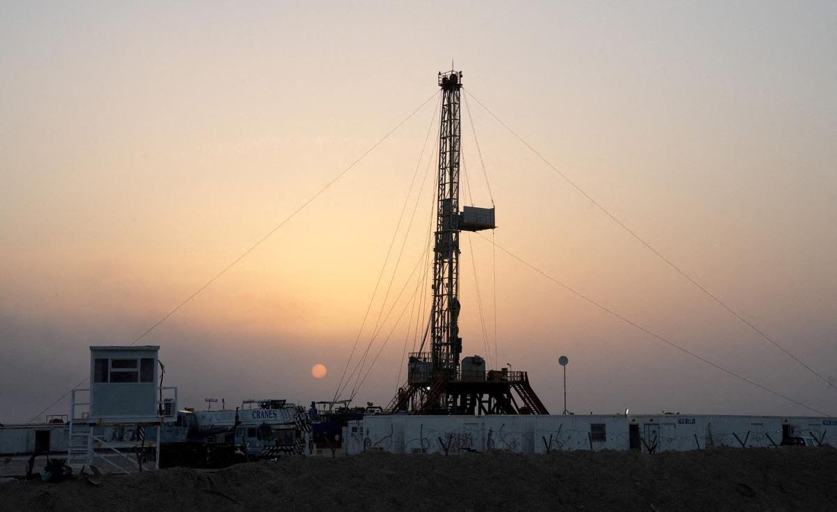 Oil Steadies as Market Awaits Key US Inflation Data