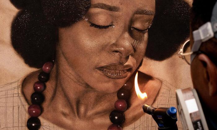 Mind-Blowing Portraits Made With Fire and Blades on Wood—Check Out the Hyperrealistic Details: PHOTOS