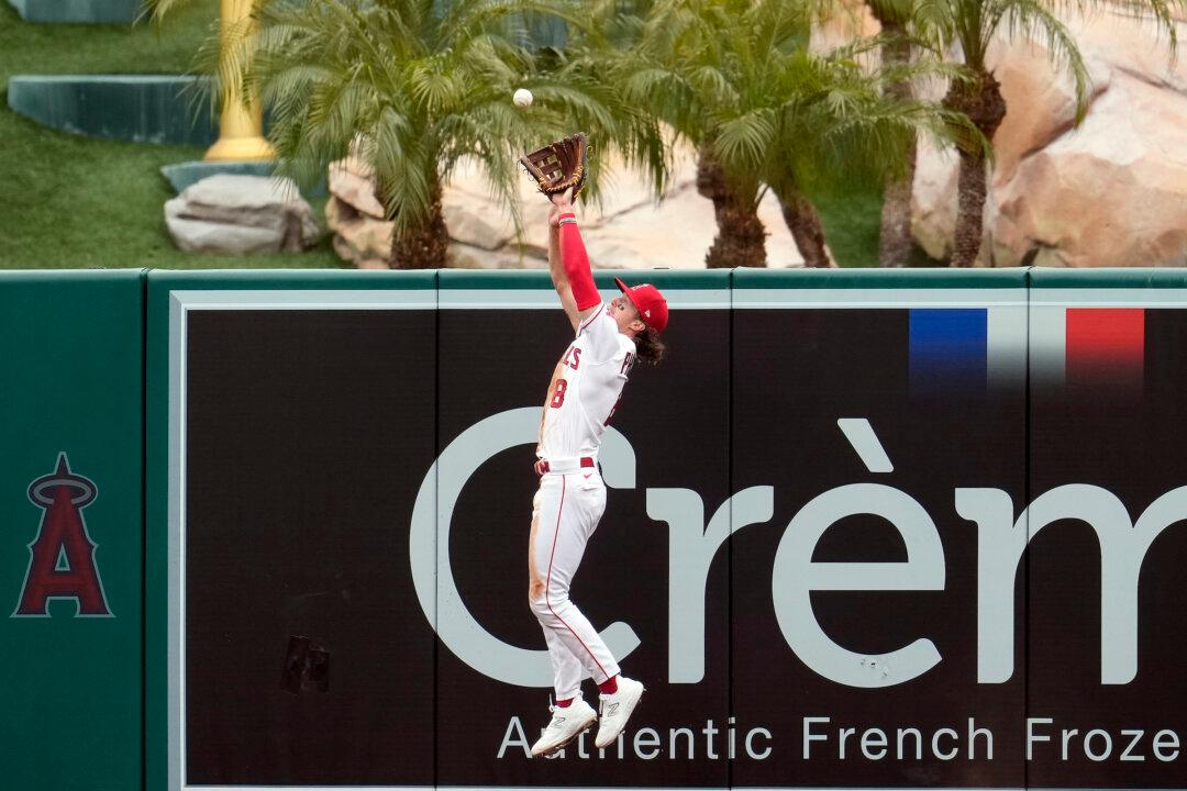 Griffin Canning returns to mound, Angels beat Nationals 3–2