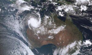 Australia Tracks Powerful Category 5 Cyclone Approaching West Coast