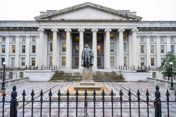 US Sanctions Russian, Iranian Groups Over Election Interference