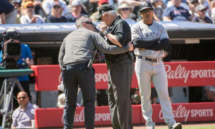 Umpire Vanover Released From Hospital After ‘Scary’ Beaning