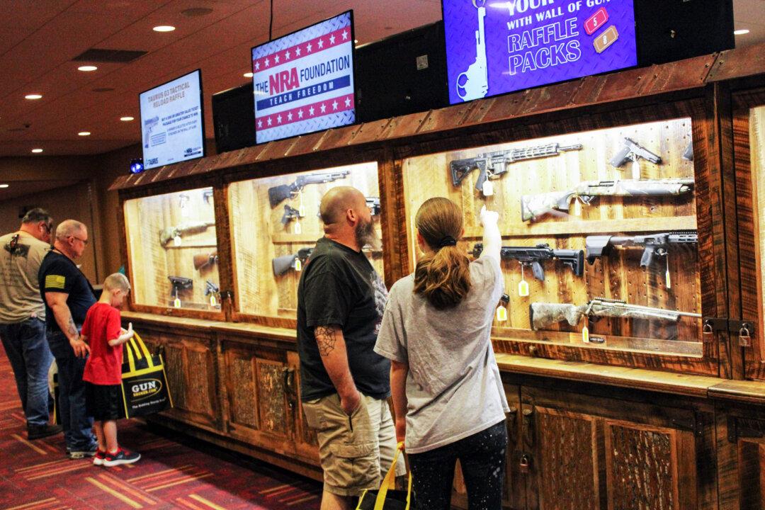 NRA Members Gather in Indianapolis for Annual Meetings and to Hear From Political Leaders