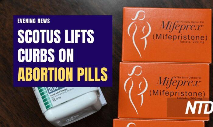 NTD Evening News (April 14): SCOTUS Restores Access to Abortion Pill Mifepristone for Now; Pentagon Leak Suspect Appears in Court