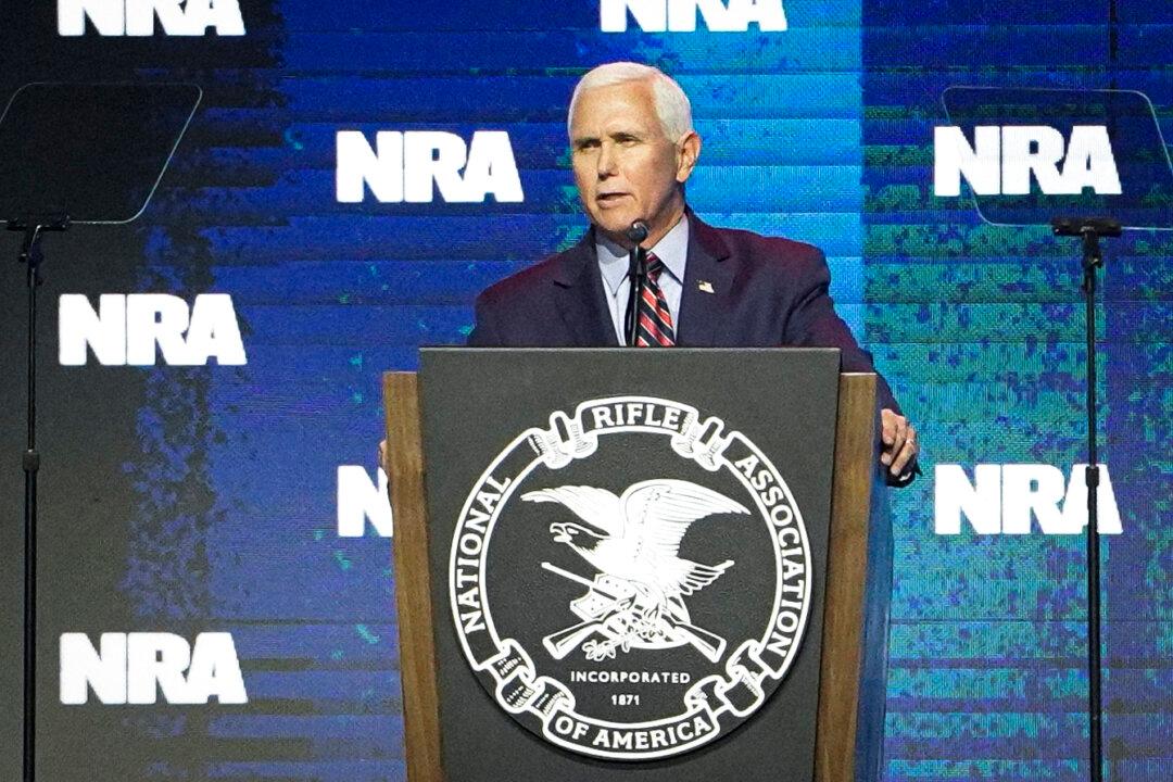 Pence Calls for Federal Death Penalty Law for School Shooters