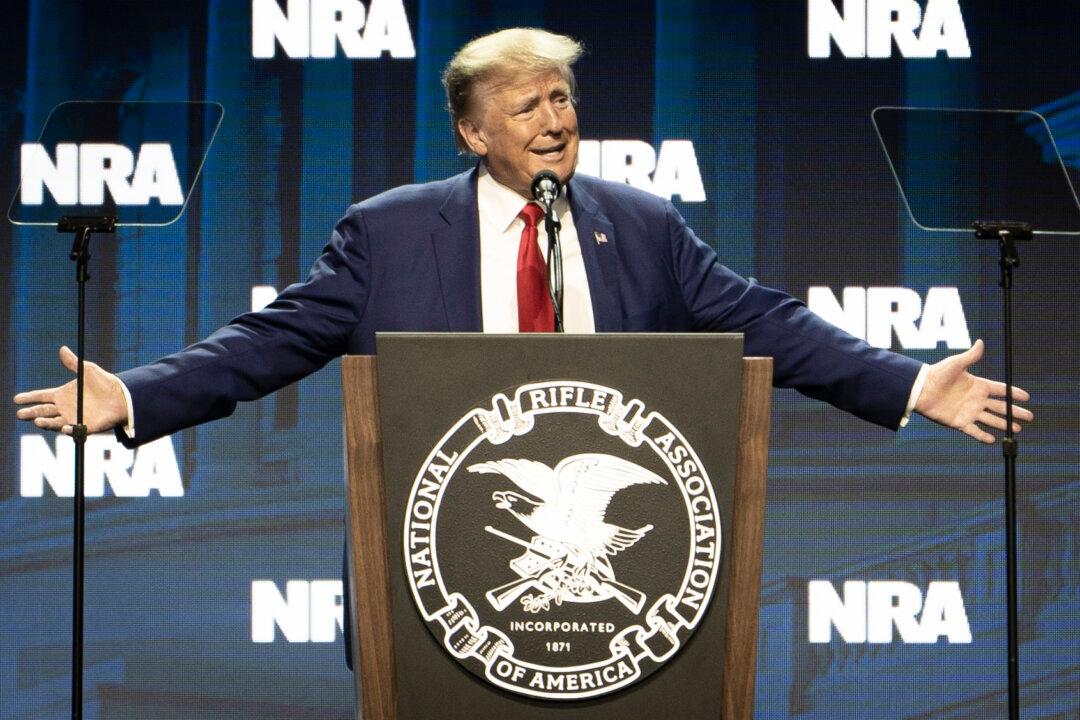 Trump Calls for Armed Security Guards at ‘Every School in America’ at NRA Conference