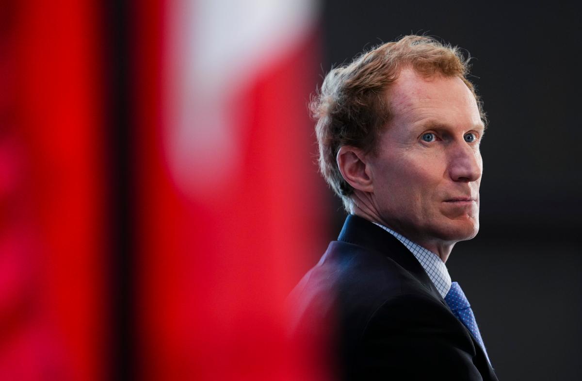 Canadians Cooler on Immigration Levels Once Made Aware of Federal Targets: Survey