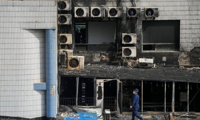 Fire in Beijing Hospital Kills 29; Authorities Withhold Victim Identities