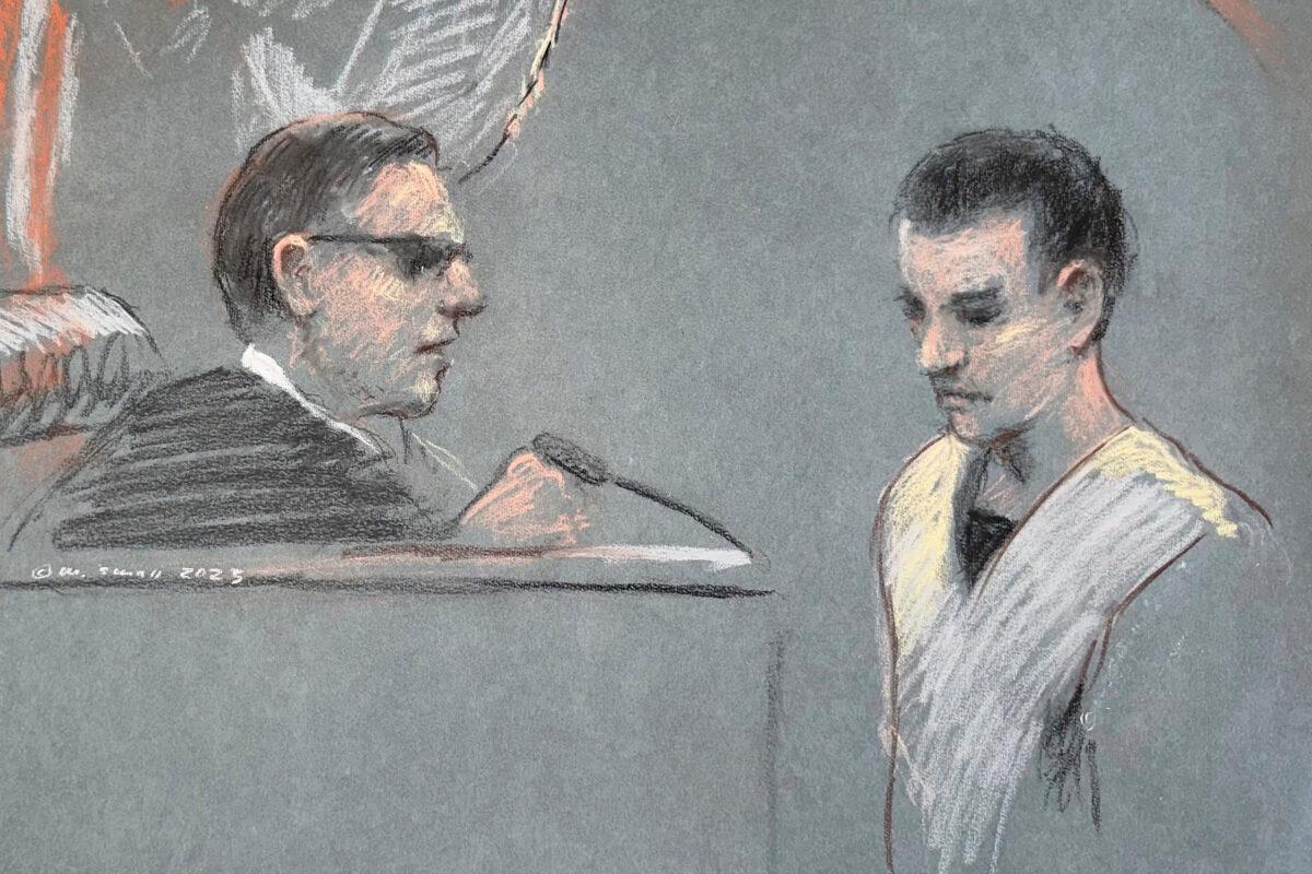 Massachusetts Air National Guardsman Jack Teixeira (R) appears in U.S. District Court in Boston on April 14, 2023. (Margaret Small via AP)