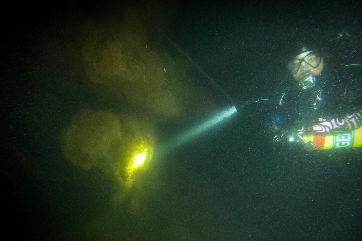 Wreckage of Submarine Found by Divers in Long Island Sound