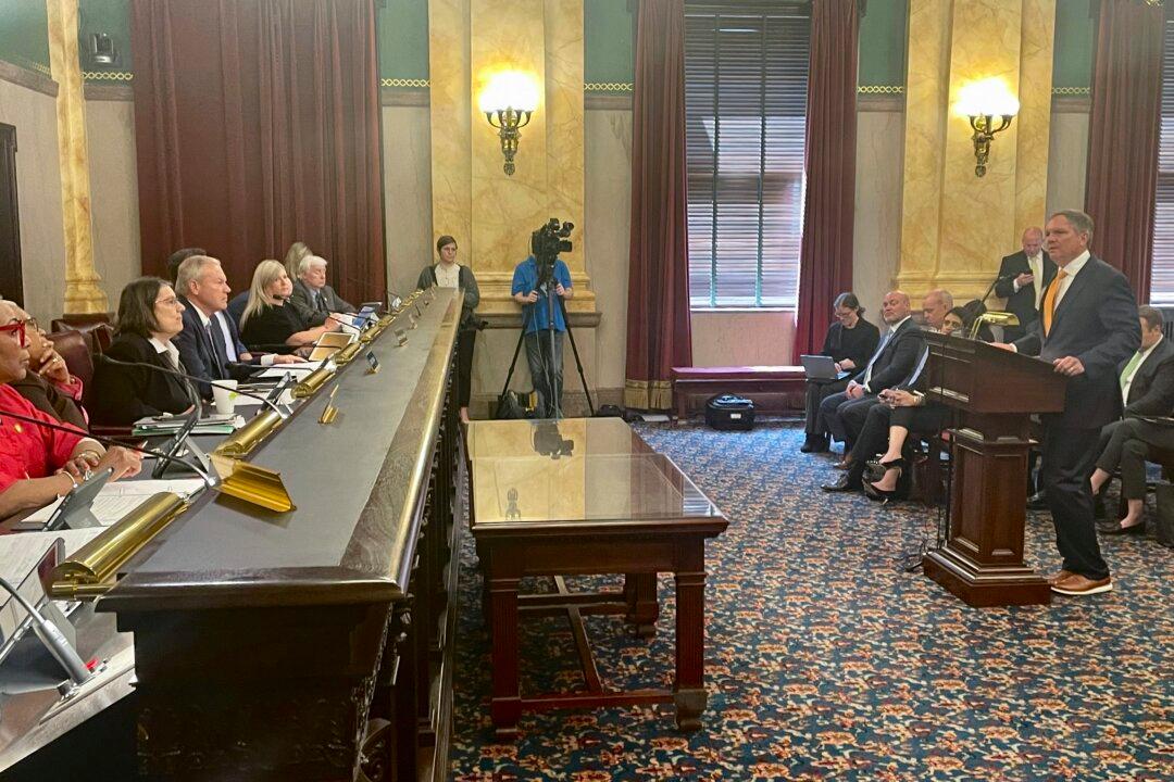 Rail CEO Repeats Derailment Apologies Before Ohio Senate