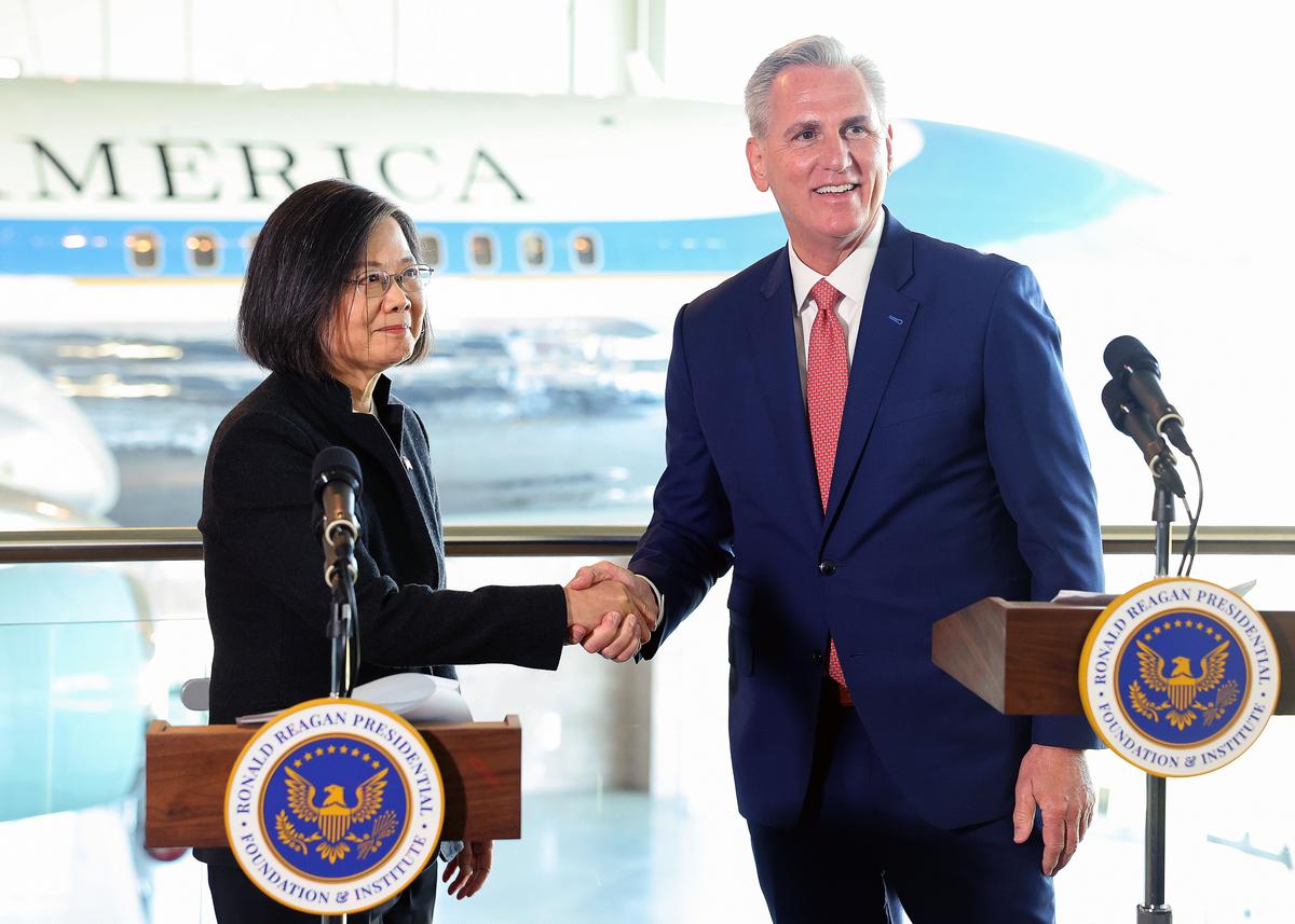 House Republicans Urge Biden Administration to Invite Taiwan President to APEC Summit