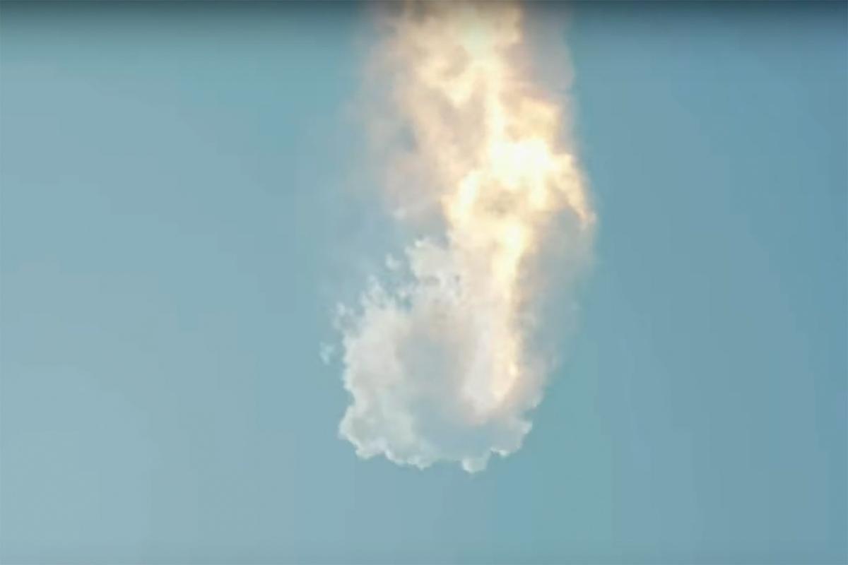 400-Foot SpaceX Rocket Explodes Over Gulf of Mexico