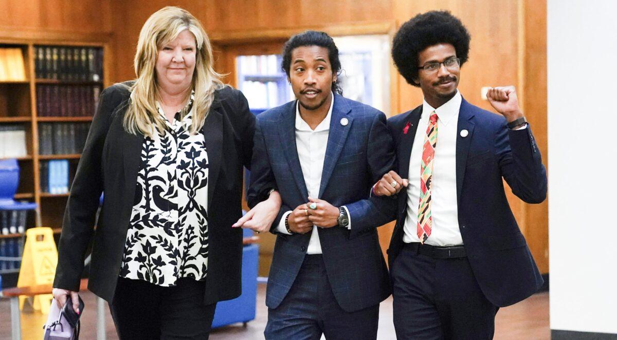 Tennessee state Reps. Gloria Johnson (L), Justin Jones (C), and Justin Pearson arrive at Fisk University in Nashville, Tenn., on April 7, 2023, where they met with Vice President Kamala Harris. (Andrew Nelles/The Tennessean via AP)