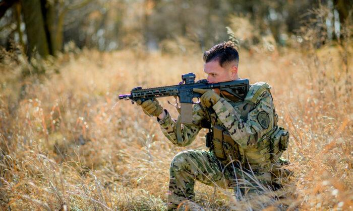 Former FBI Special Agent Stephen Friend, shown as a member of the FBI's Omaha SWAT team in late 2020. (Courtesy of Stephen Friend)