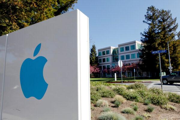 A view of the main entrance to Apple Inc. in Cupertino, Calif., on March 11, 2011. (Ryan Anson/AFP/Getty Images)
