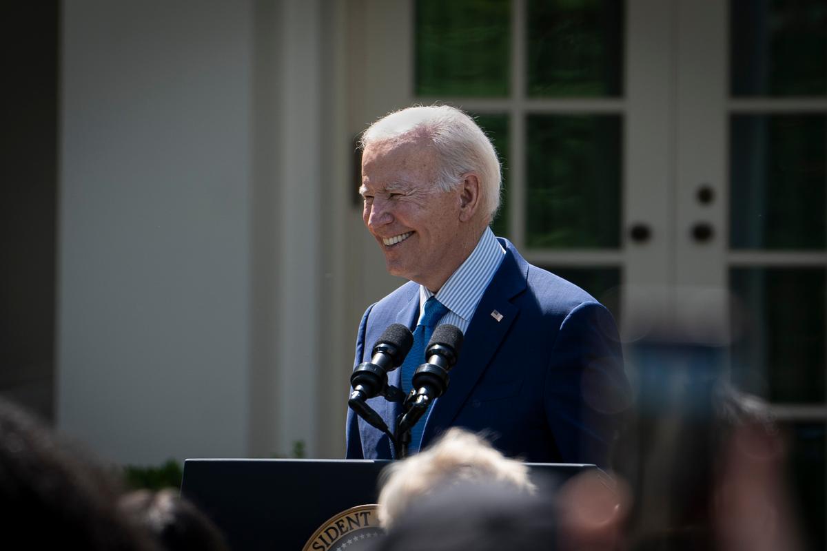 White House Warns of Biden Veto if Congress Restores Solar Panel Tariffs Targeting China