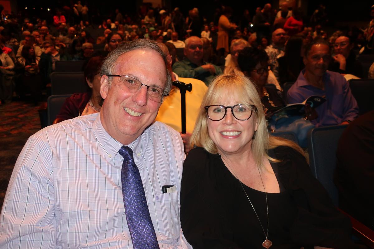 Shen Yun a Beautiful Display of Courage, Says Couple
