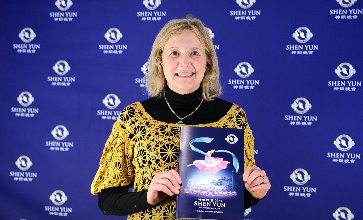 Classical Pianist and Mother of 10 Relates to ‘Beautiful Ideas’ of Shen Yun