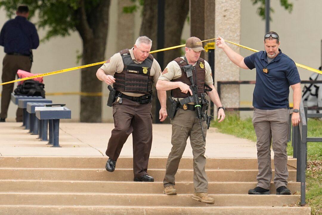 One Dead in Oklahoma College Shooting, Suspect in Custody