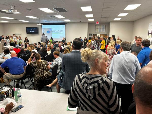 It was a full house at the school board meeting in Florida's Hernando County School District on April 25, 2023. (Patricia Tolson/The Epoch Times)