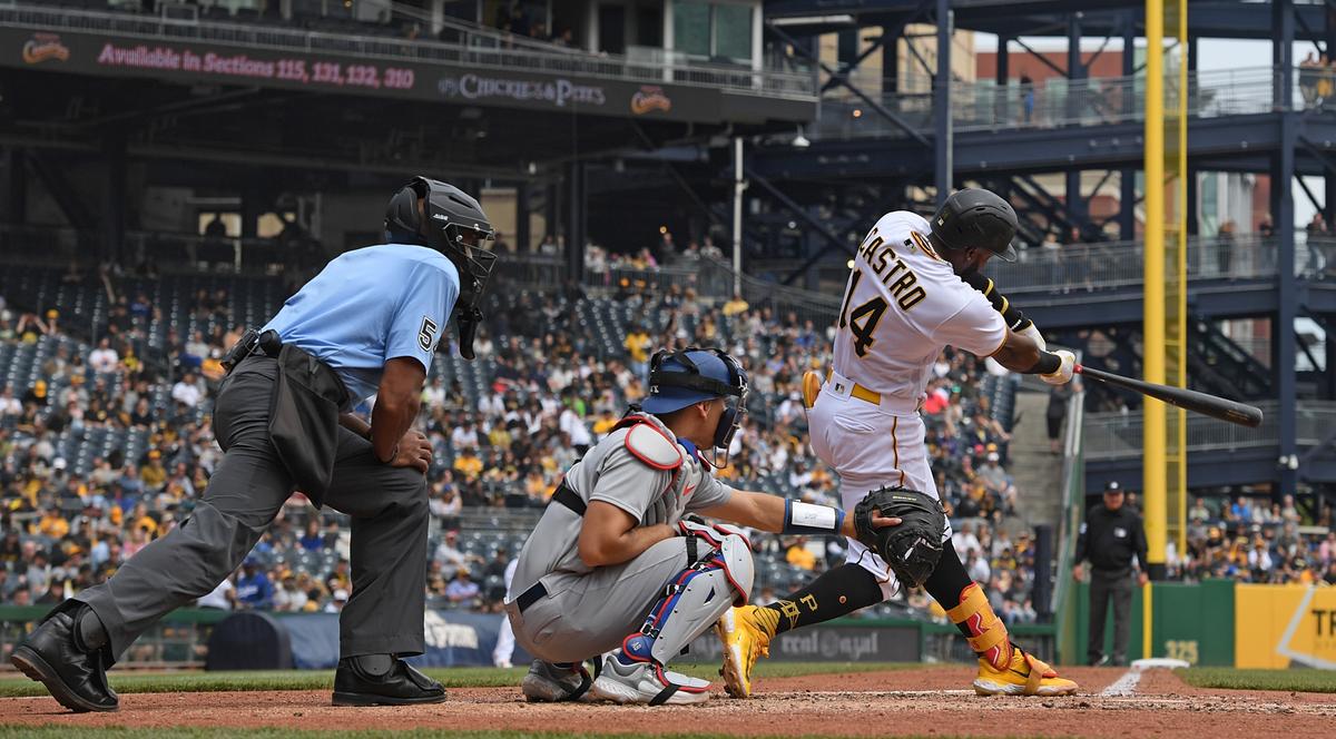 Keller Ks 10, Tying Career High; Pirates Top Dodgers 6–2