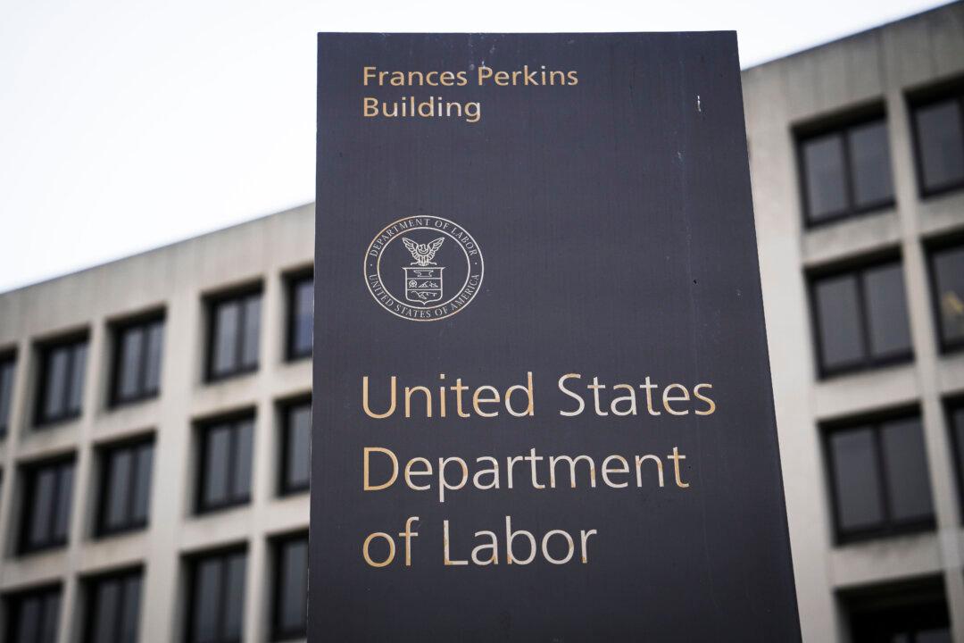 Trump Nominates New Commissioner for Bureau of Labor Statistics
