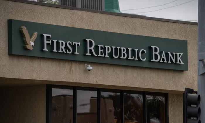 Regional Bank Shares Take Beating After First Republic Collapses