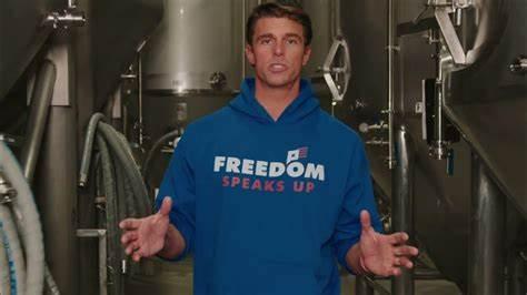 Founder of ‘Ultra Right’ Beer Wants to Use Brand to ‘Fight Back’ Against Woke Corporations