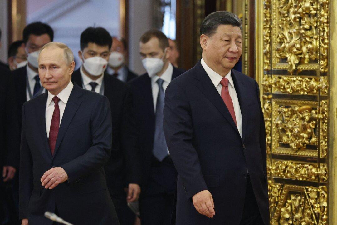 Putin’s Desperation and Russia’s Disintegration