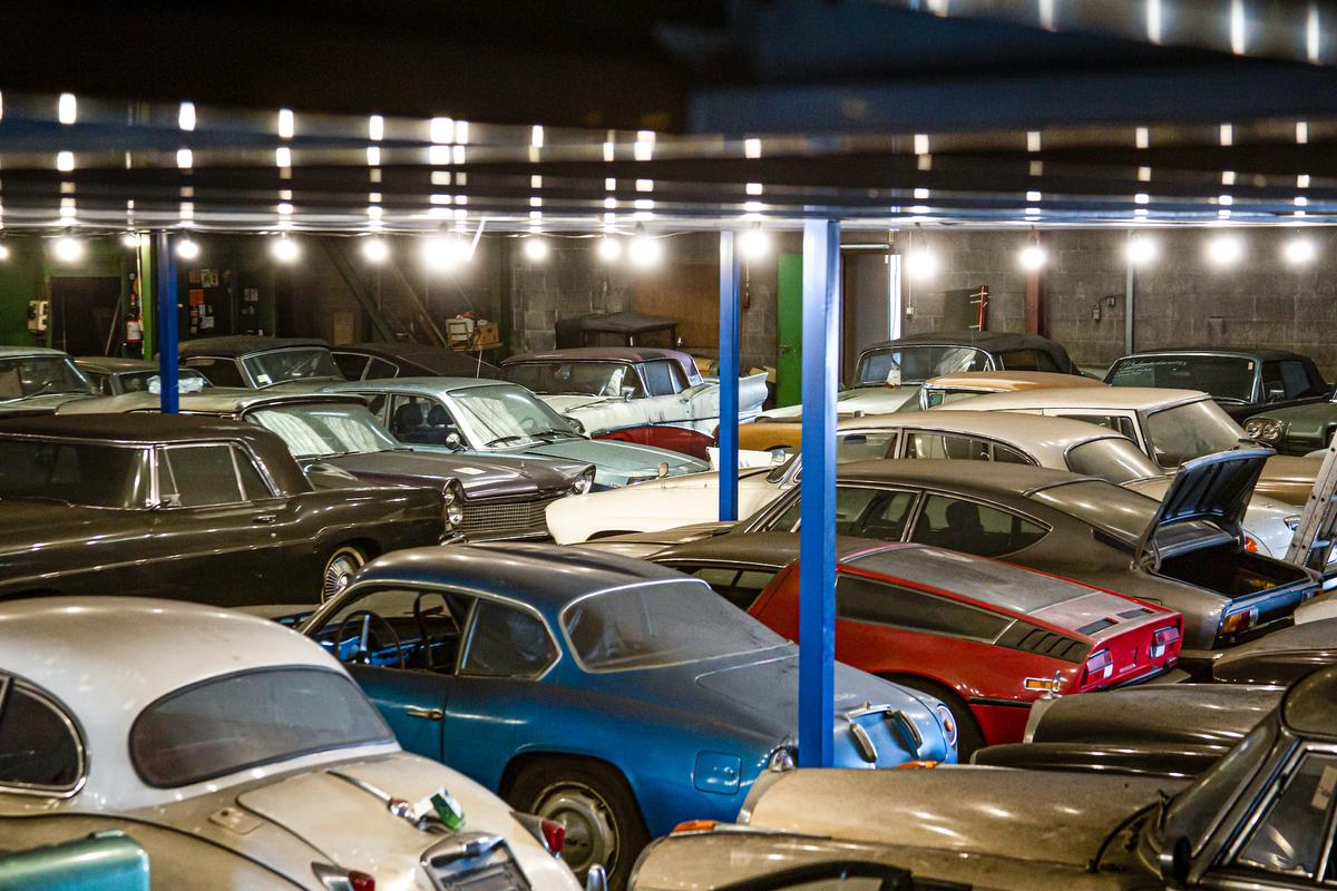 An assortment of classic cars in Ad Palmen's collection. (Courtesy of <a href="https://www.facebook.com/classiccarauctionsNL/">Classic Car Auctions</a>/<a href="https://www.classiccar-auctions.com/palmen">classiccar-auctions.com</a>)