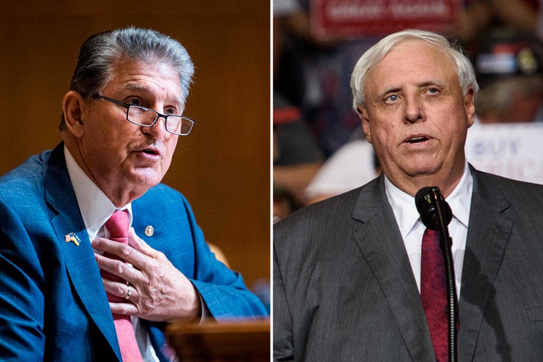 IN-DEPTH: Republicans Close In on Pivotal West Virginia Senate Seat Held by Manchin