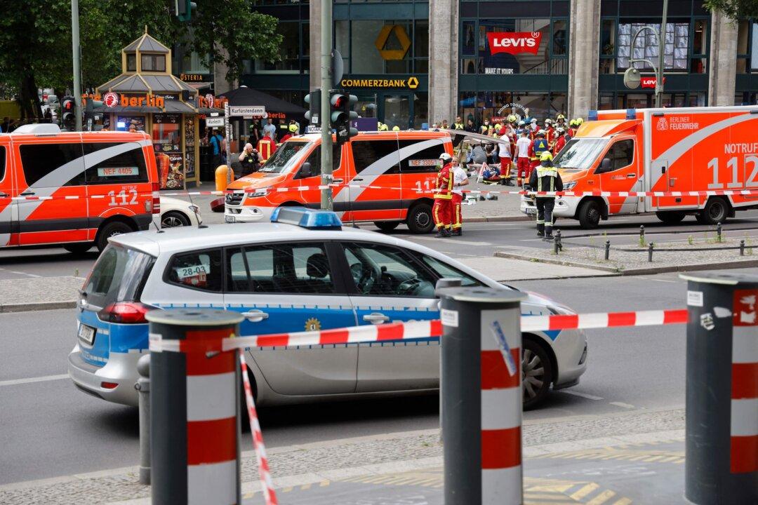 Germany: School Evacuated Over Suspected Gas Exposure