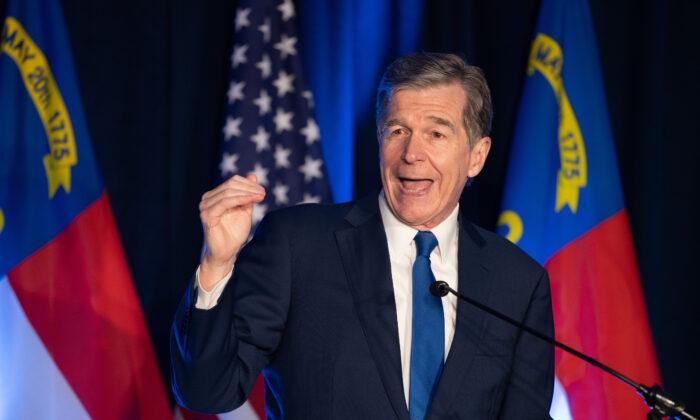 North Carolina Governor Says He'll Veto Pro-Life Bill Prohibiting Abortion After First Trimester