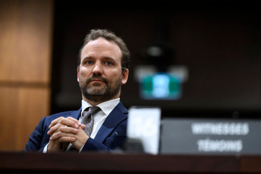 Alexandre Trudeau Says Chinese Donation Was Not Interference, Committee Is Wasting Time on Foundation