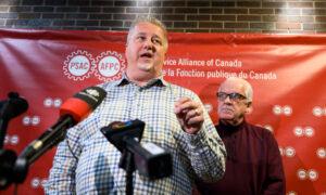 Canada Revenue Agency Reaches Tentative Deal With Union, Ending Federal Workers’ Strike
