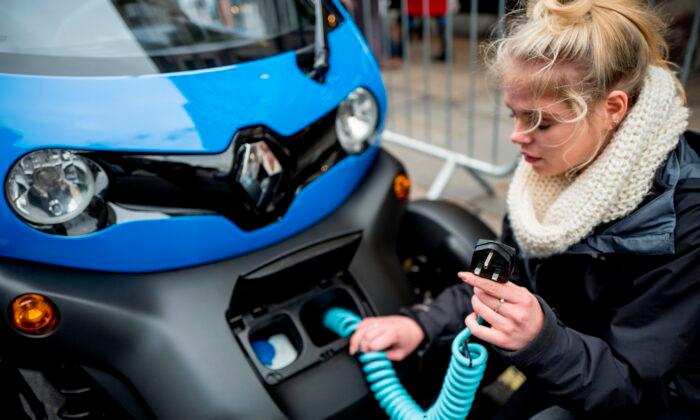 ‘Chargepoint Anxiety’ Sees Demand for Electric Cars Slump