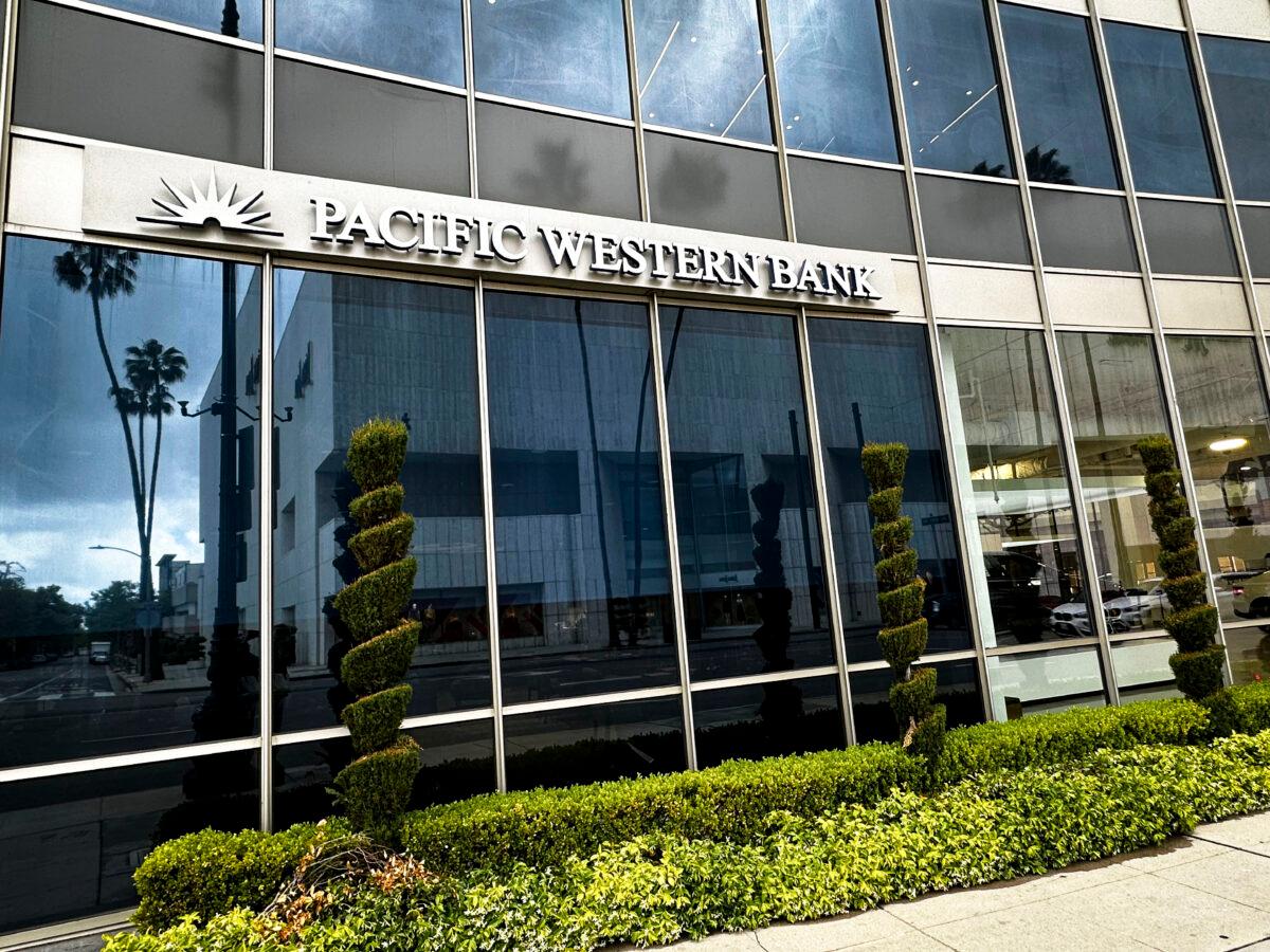 Pacific Western Bank on Wilshire Boulevard, Beverly Hills, Calif., on May 4, 2023. (Jill McLaughlin/The Epoch Times)