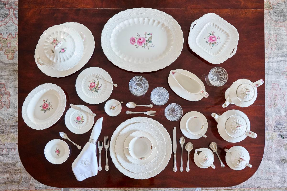 For Vera Stewart, the merits of setting a table go far beyond the meal at hand. (Peter Frank Edwards)