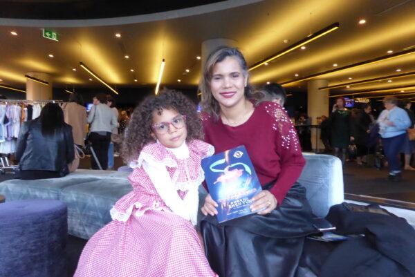 Psychologist Cilia Curiel attends Shen Yun Performing Arts with her daughter at the Sydney Lyric Theatre in Sydney, Australia, on May 7, 2023. (Mary Yuan/The Epoch Times)