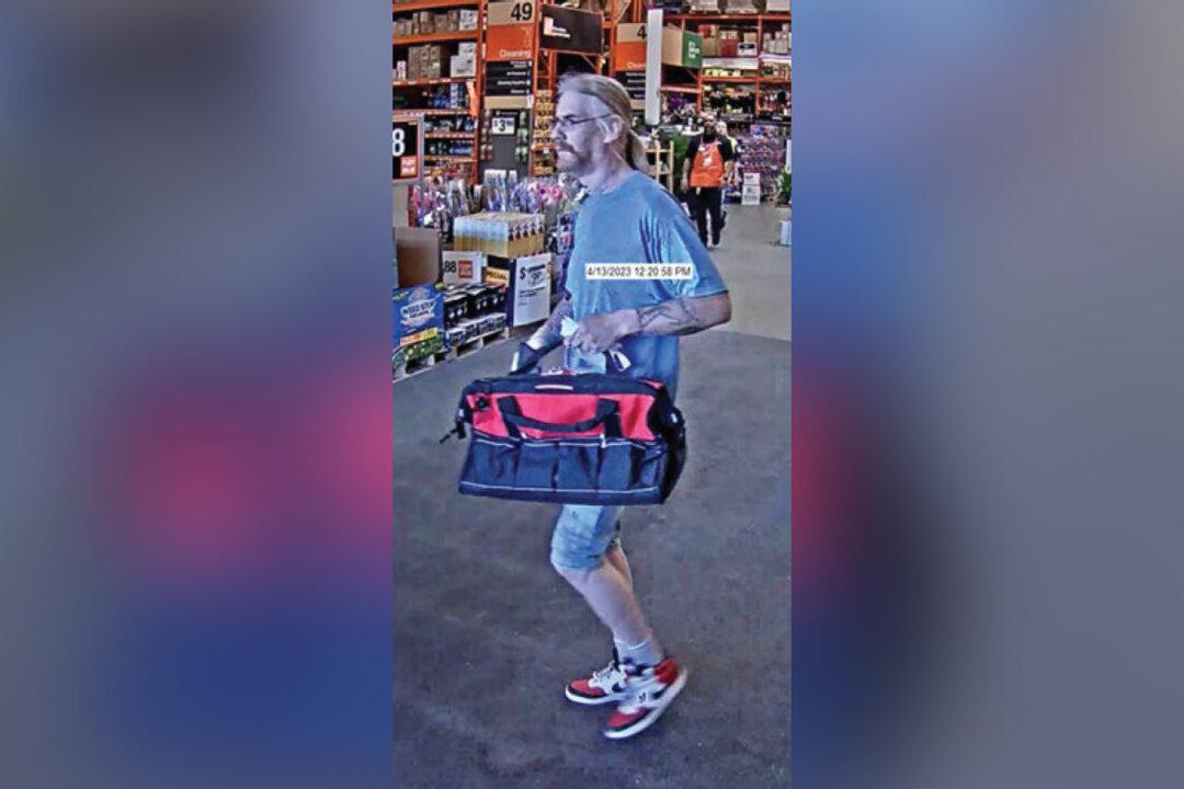 Man Accused in Harvard Bomb Threat, Extortion Plan