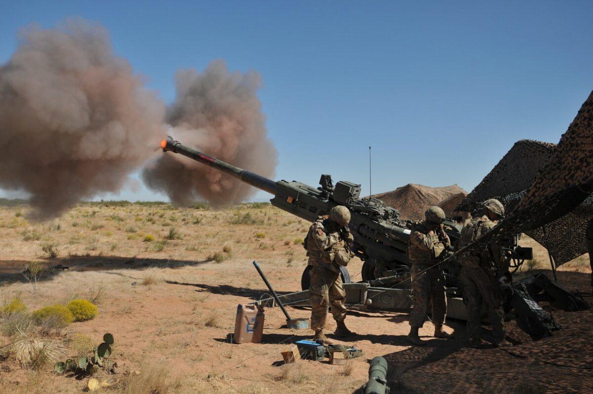 Marines firing a 155 mm Howitzer. (Pixabay)