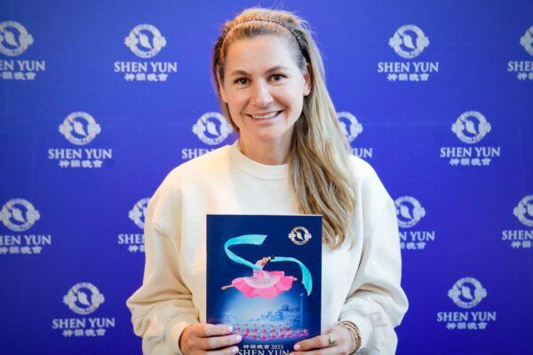 Ivona Salopek attended Shen Yun Performing Arts at the Sydney Lyric Theatre in Australia on May 7, 2023. (NTD)