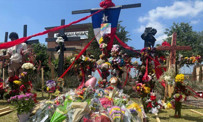 Texas Outdoor Mall Shooting: Prayer Vigil, 8 Victims Identified