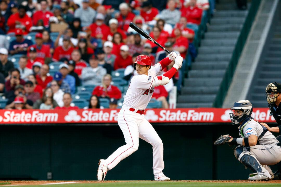 Ohtani, Drury Lead Angels to 6–4 Victory Over Astros