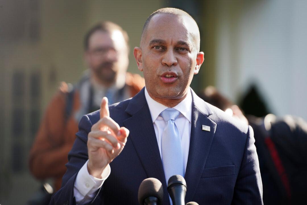 House Democrats Introduce ‘Discharge Petition’ to Force a Vote on US Debt Limit