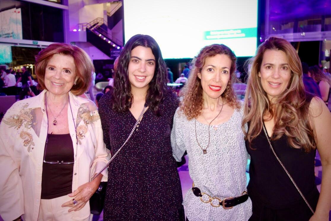 Shen Yun’s Artists Show ‘Compassion, Kindness, Courage, Chivalry,’ Says Business Owner