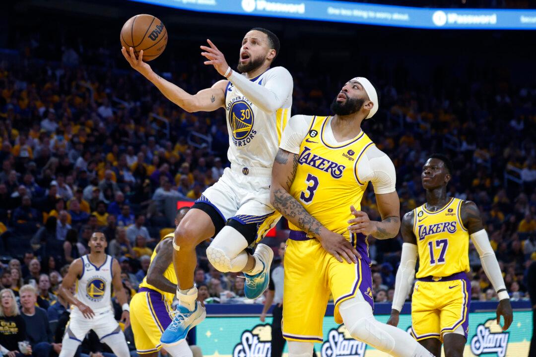 Stephen Curry, Warriors Stave Off Elimination, Force Game 6 by Beating Lakers 121–106